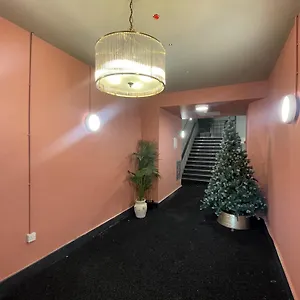 Stylish In Centre Leeds (West Yorkshire)